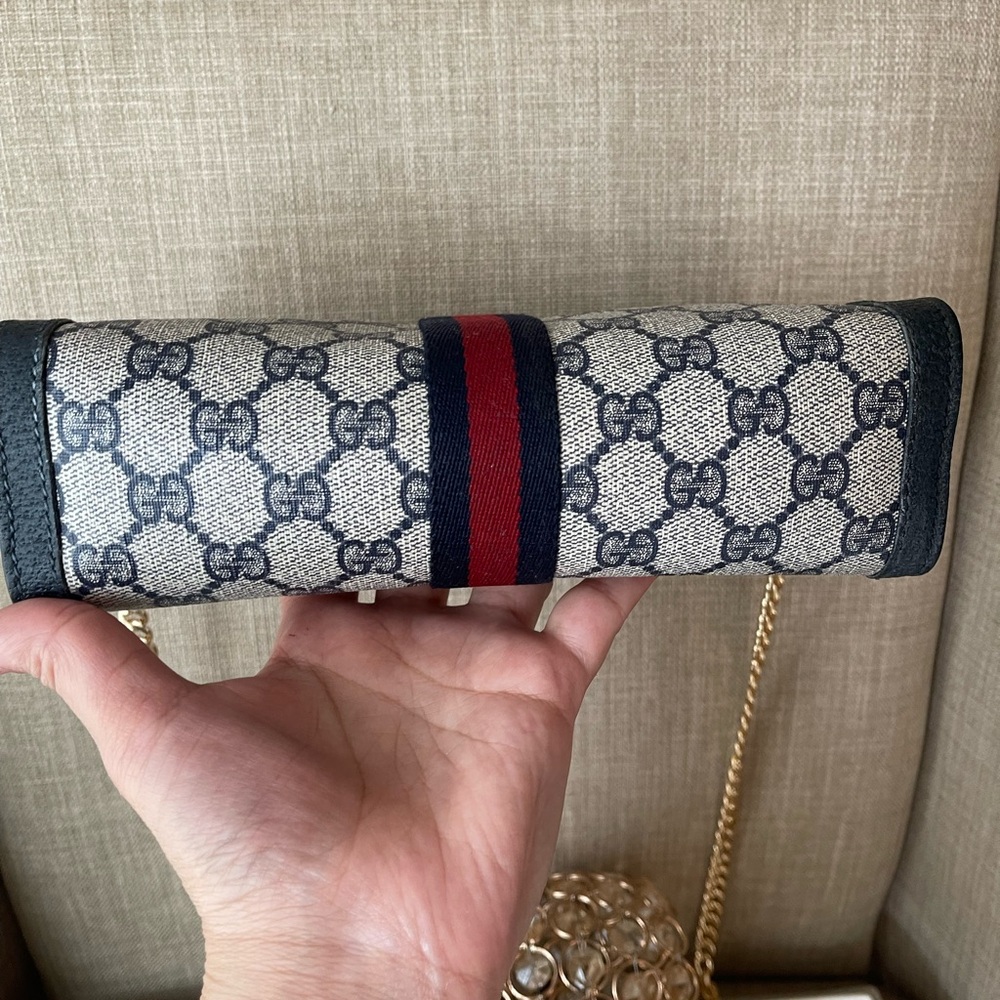 Authentic Gucci vintage web sherry line clutch bag 89.01.001 (D7133) - Picture 4 of 14